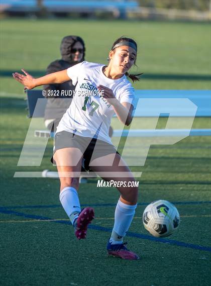 Thumbnail 3 in Mission Vista vs. Classical Academy photogallery.