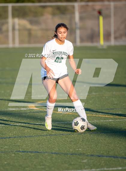 Thumbnail 2 in Mission Vista vs. Classical Academy photogallery.