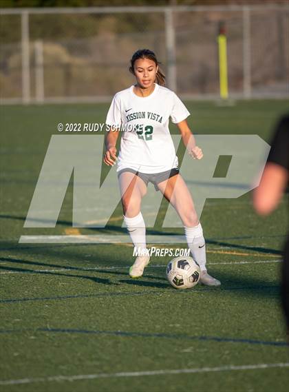 Thumbnail 3 in Mission Vista vs. Classical Academy photogallery.