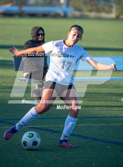 Thumbnail 2 in Mission Vista vs. Classical Academy photogallery.