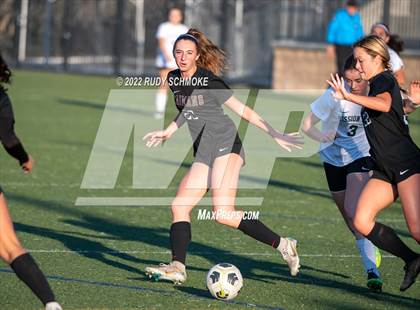 Thumbnail 3 in Mission Vista vs. Classical Academy photogallery.