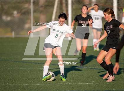 Thumbnail 2 in Mission Vista vs. Classical Academy photogallery.