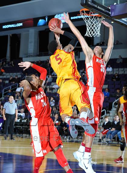 Thumbnail 3 in Mater Dei vs. Yates (Hoophall West Tournament) photogallery.