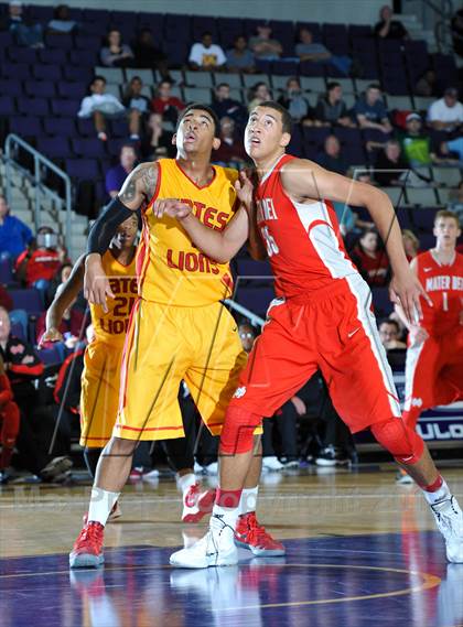 Thumbnail 3 in Mater Dei vs. Yates (Hoophall West Tournament) photogallery.