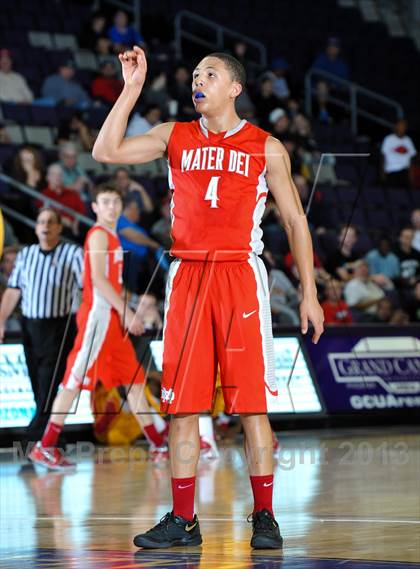 Thumbnail 3 in Mater Dei vs. Yates (Hoophall West Tournament) photogallery.