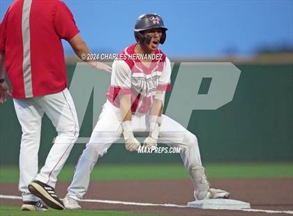 Thumbnail 1 in Diboll vs. East Bernard (UIL Baseball 3A Region III Area) photogallery.