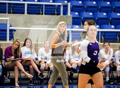 Thumbnail 1 in Alamo Heights vs Boerne (NISD Tournament) photogallery.