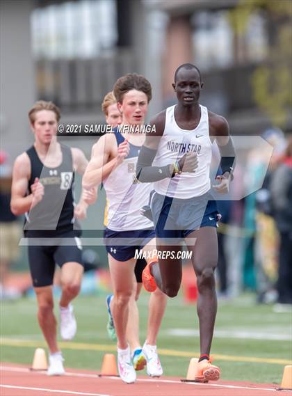 Thumbnail 2 in Harold Scott Invitational (3200 Meter) photogallery.