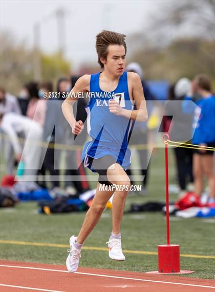Thumbnail 2 in Harold Scott Invitational (3200 Meter) photogallery.