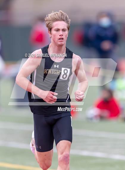 Thumbnail 1 in Harold Scott Invitational (3200 Meter) photogallery.