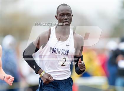 Thumbnail 3 in Harold Scott Invitational (3200 Meter) photogallery.