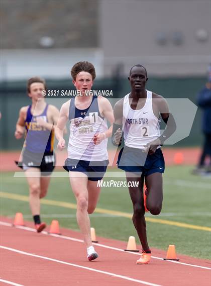Thumbnail 2 in Harold Scott Invitational (3200 Meter) photogallery.