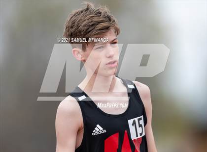Thumbnail 1 in Harold Scott Invitational (3200 Meter) photogallery.