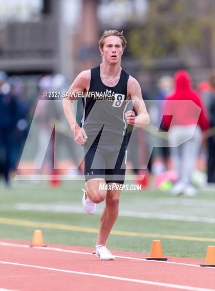 Thumbnail 2 in Harold Scott Invitational (3200 Meter) photogallery.