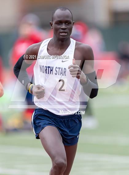 Thumbnail 2 in Harold Scott Invitational (3200 Meter) photogallery.