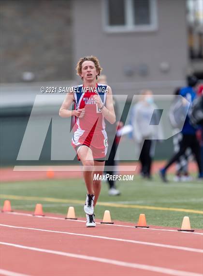 Thumbnail 1 in Harold Scott Invitational (3200 Meter) photogallery.