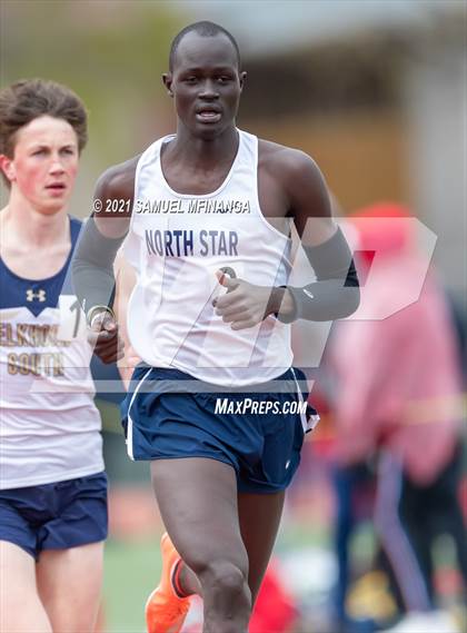 Thumbnail 2 in Harold Scott Invitational (3200 Meter) photogallery.