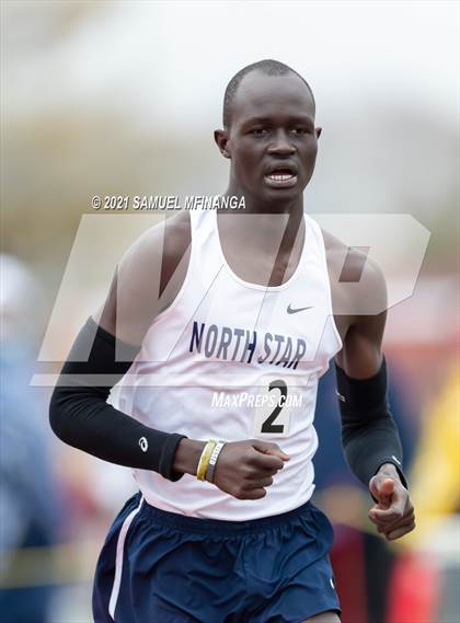 Thumbnail 2 in Harold Scott Invitational (3200 Meter) photogallery.