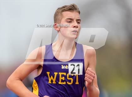 Thumbnail 1 in Harold Scott Invitational (3200 Meter) photogallery.