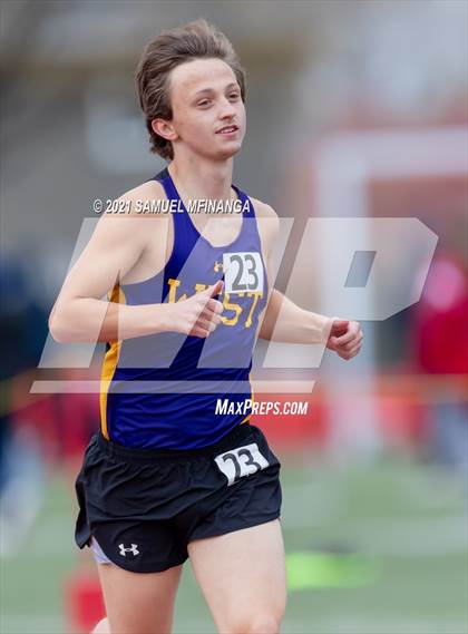 Thumbnail 2 in Harold Scott Invitational (3200 Meter) photogallery.