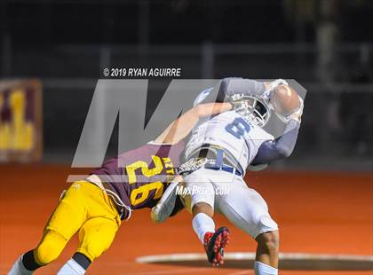 Thumbnail 2 in Reseda vs. Esperanza (CIF SoCal D 5A Regional Final) photogallery.
