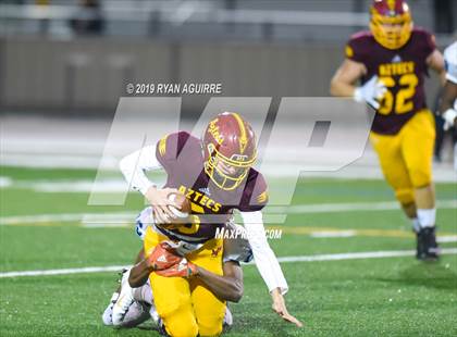 Thumbnail 2 in Reseda vs. Esperanza (CIF SoCal D 5A Regional Final) photogallery.