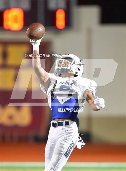 Thumbnail 3 in Reseda vs. Esperanza (CIF SoCal D 5A Regional Final) photogallery.