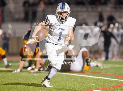 Thumbnail 2 in Reseda vs. Esperanza (CIF SoCal D 5A Regional Final) photogallery.
