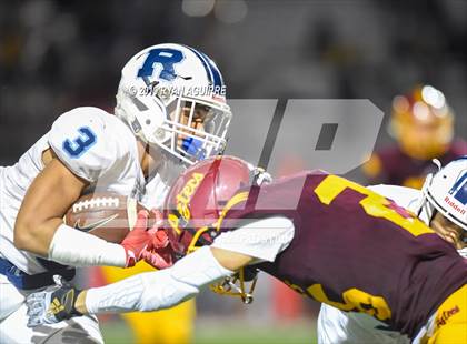 Thumbnail 1 in Reseda vs. Esperanza (CIF SoCal D 5A Regional Final) photogallery.