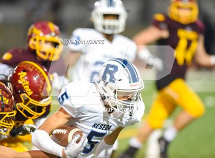 Thumbnail 3 in Reseda vs. Esperanza (CIF SoCal D 5A Regional Final) photogallery.