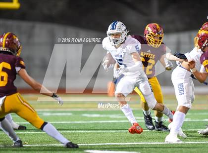 Thumbnail 2 in Reseda vs. Esperanza (CIF SoCal D 5A Regional Final) photogallery.