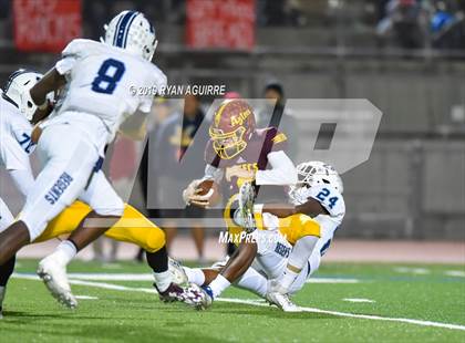 Thumbnail 2 in Reseda vs. Esperanza (CIF SoCal D 5A Regional Final) photogallery.