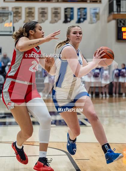 Thumbnail 2 in Fishers vs. Hamilton Southeastern (IHSAA 4A Sectional 8 First Round) photogallery.