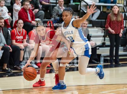 Thumbnail 3 in Fishers vs. Hamilton Southeastern (IHSAA 4A Sectional 8 First Round) photogallery.