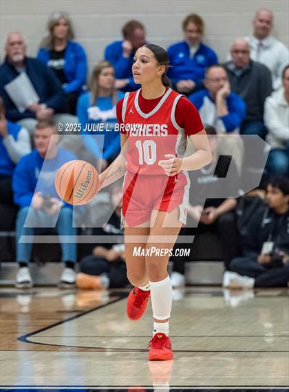 Thumbnail 2 in Fishers vs. Hamilton Southeastern (IHSAA 4A Sectional 8 First Round) photogallery.