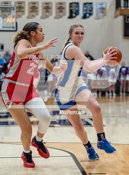 Thumbnail 3 in Fishers vs. Hamilton Southeastern (IHSAA 4A Sectional 8 First Round) photogallery.