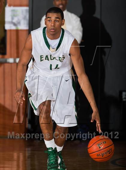 Thumbnail 1 in DeSoto @ Dawson (McDonald's Texas Invitational) photogallery.