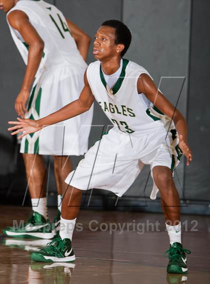 Thumbnail 2 in DeSoto @ Dawson (McDonald's Texas Invitational) photogallery.