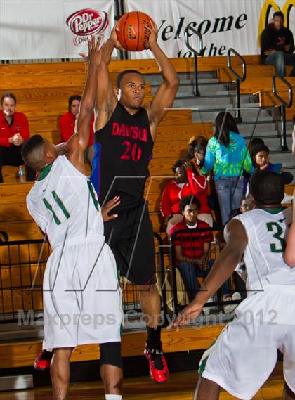 Thumbnail 3 in DeSoto @ Dawson (McDonald's Texas Invitational) photogallery.