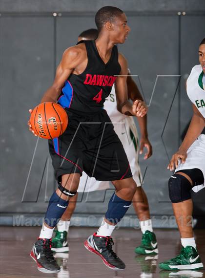 Thumbnail 3 in DeSoto @ Dawson (McDonald's Texas Invitational) photogallery.