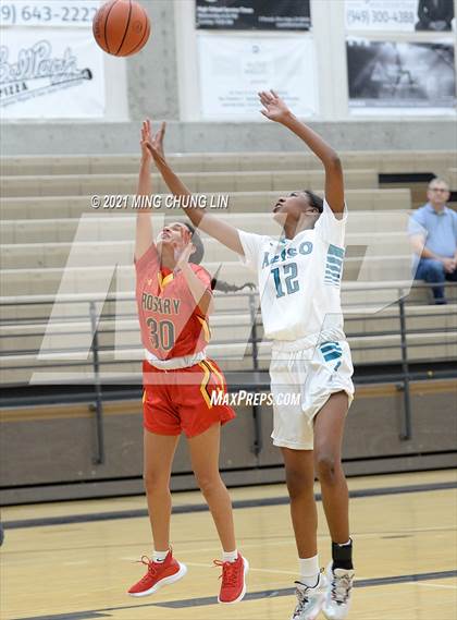Thumbnail 2 in Aliso Niguel vs. Rosary Academy (Tom Riach Tournament) photogallery.