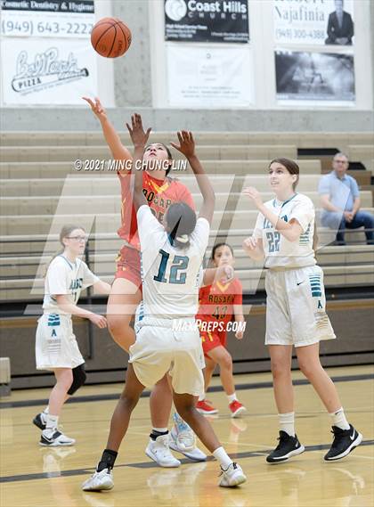 Thumbnail 1 in Aliso Niguel vs. Rosary Academy (Tom Riach Tournament) photogallery.