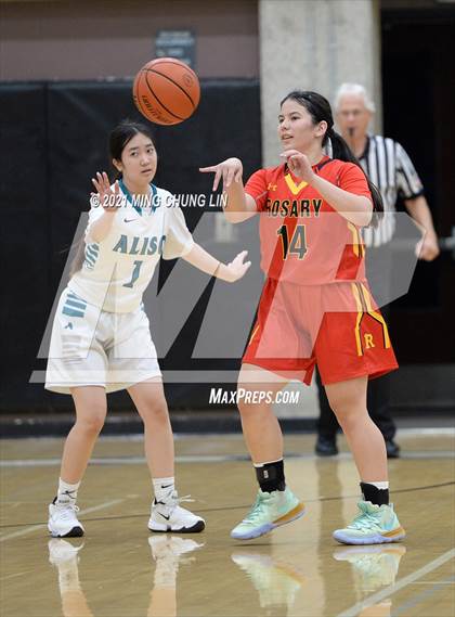 Thumbnail 3 in Aliso Niguel vs. Rosary Academy (Tom Riach Tournament) photogallery.