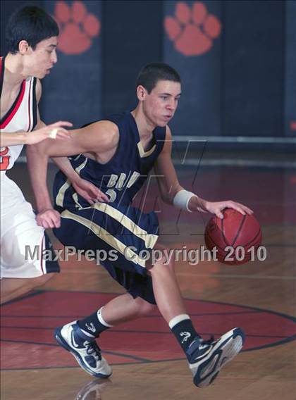 Thumbnail 1 in Mamaroneck vs. Indian Hills (Harry Jefferson Holiday Showcase) photogallery.