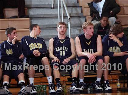 Thumbnail 2 in Mamaroneck vs. Indian Hills (Harry Jefferson Holiday Showcase) photogallery.