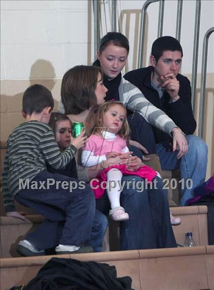 Thumbnail 2 in Mamaroneck vs. Indian Hills (Harry Jefferson Holiday Showcase) photogallery.