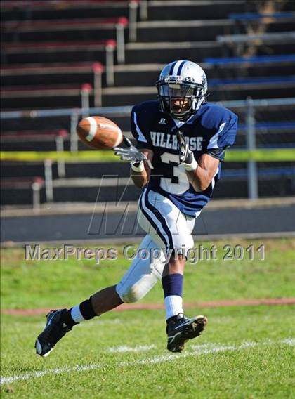 Thumbnail 2 in Sheehan @ Hillhouse photogallery.