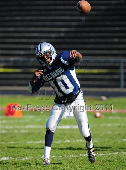 Thumbnail 2 in Sheehan @ Hillhouse photogallery.