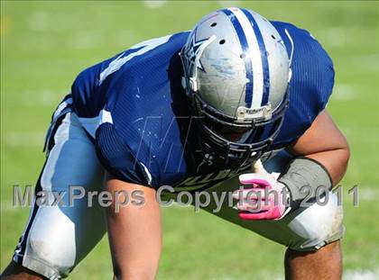Thumbnail 1 in Sheehan @ Hillhouse photogallery.