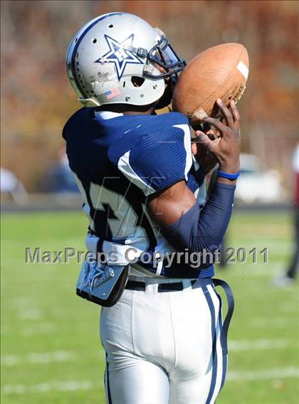Thumbnail 3 in Sheehan @ Hillhouse photogallery.